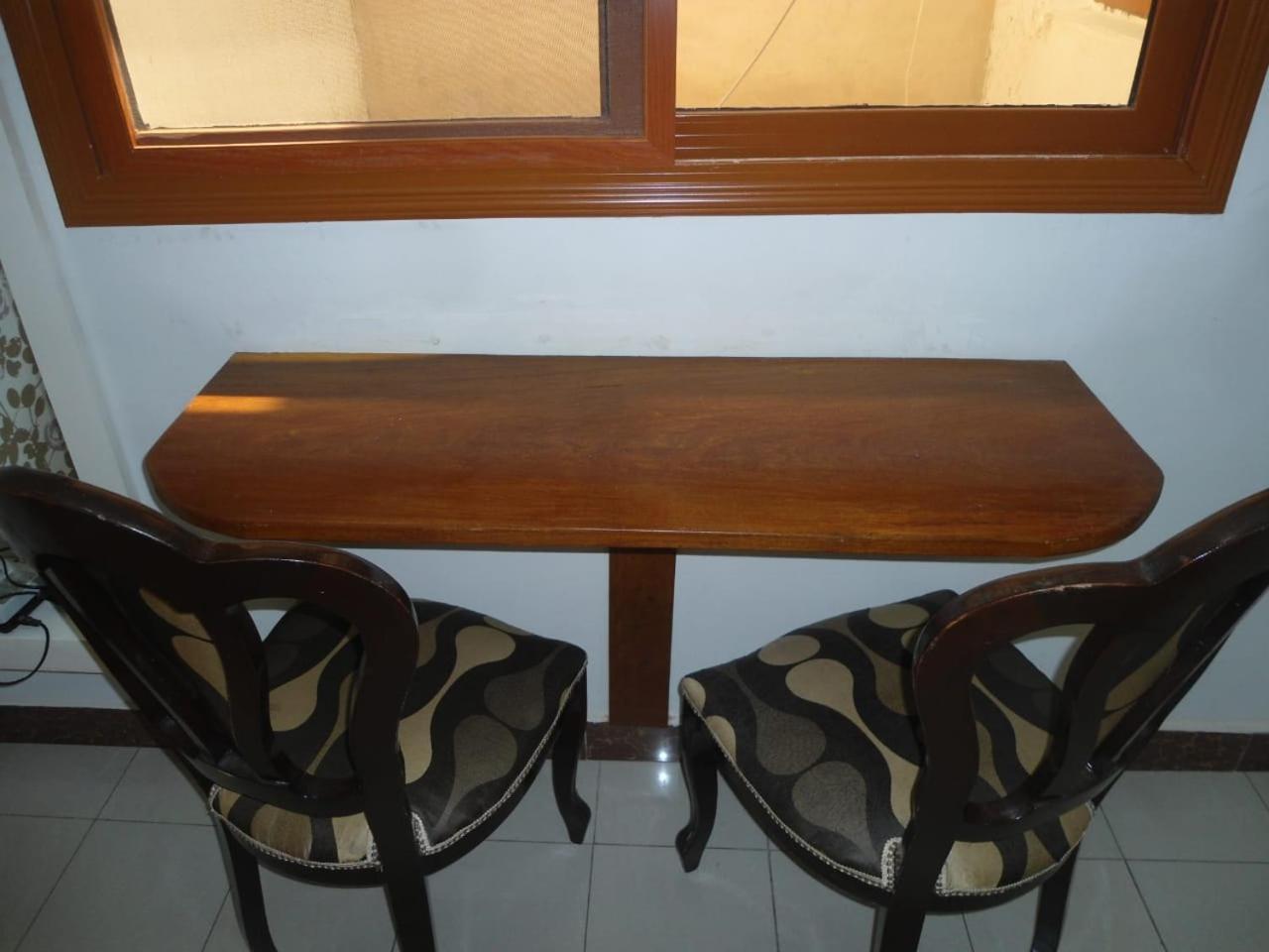 Appartement Daaru Jamm à Dakar Extérieur photo